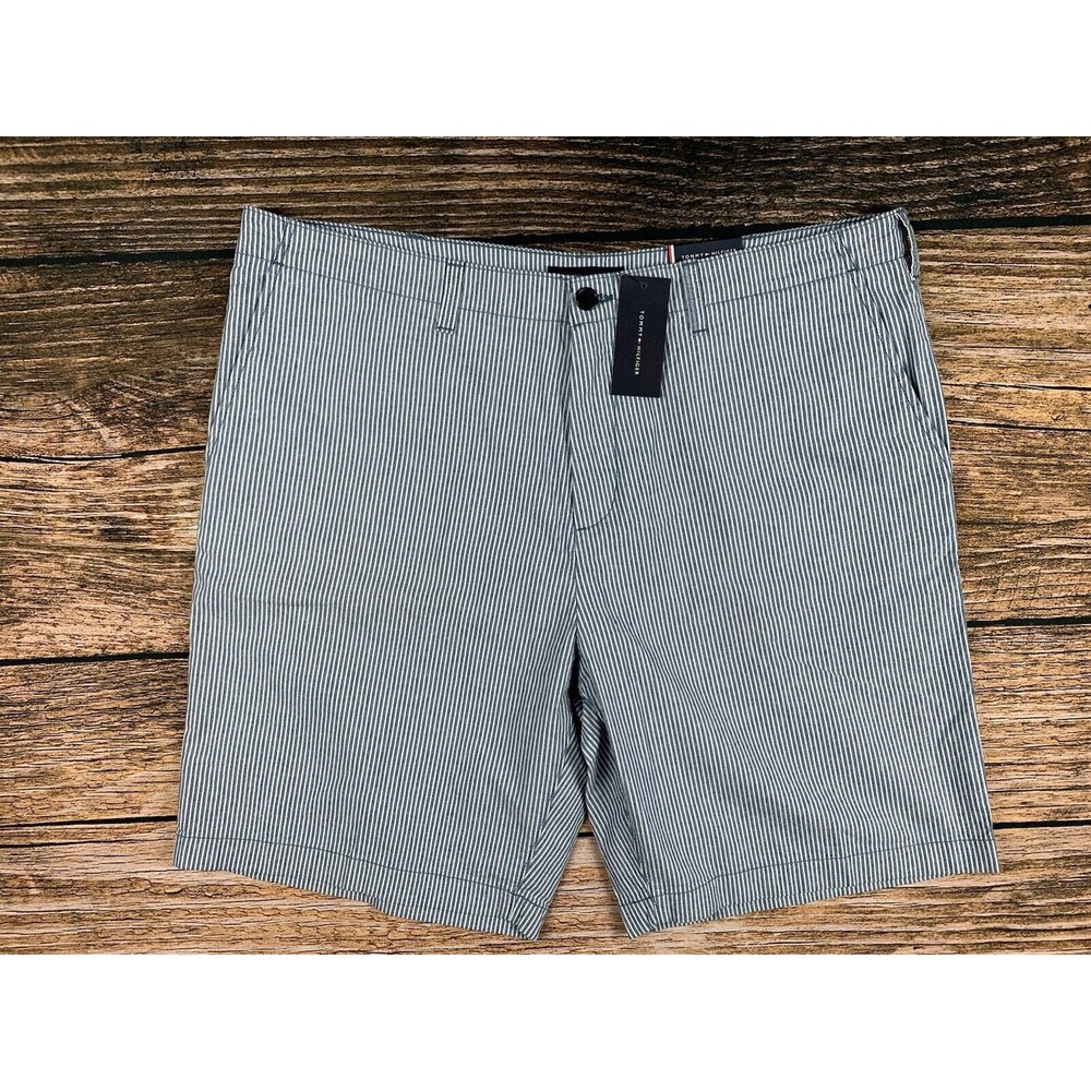 NWT Tommy Hilfiger 9” Inseam Mens Sz 40 Blue Chino Shorts Flat Front Striped $59